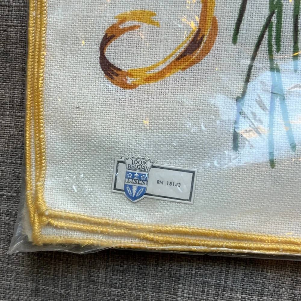 Vintage Belgian 100%  Linen Napkin and Placemat Set of 4 Floral Gold Roses